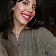 Maestra en E. Primaria con menciones en Inglés, Audición y Lenguaje, y Pedagogía Terapéutica. C1 en inglés